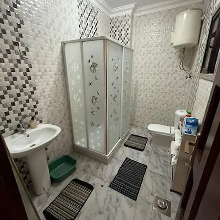 Whole Floor In Villa With Access To Garden And Bbq Badr Exterior photo