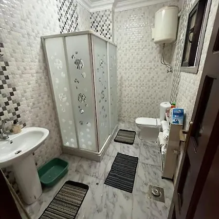 Whole Floor In Villa With Access To Garden And Bbq Badr Exterior photo